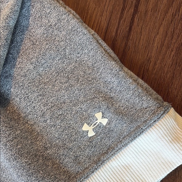 Under Armour Gray and White Turtleneck Sweatshirt - Picture 6 of 7